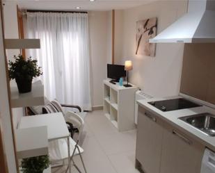 Living room of Apartment to rent in  Granada Capital  with Heating, Furnished and Balcony
