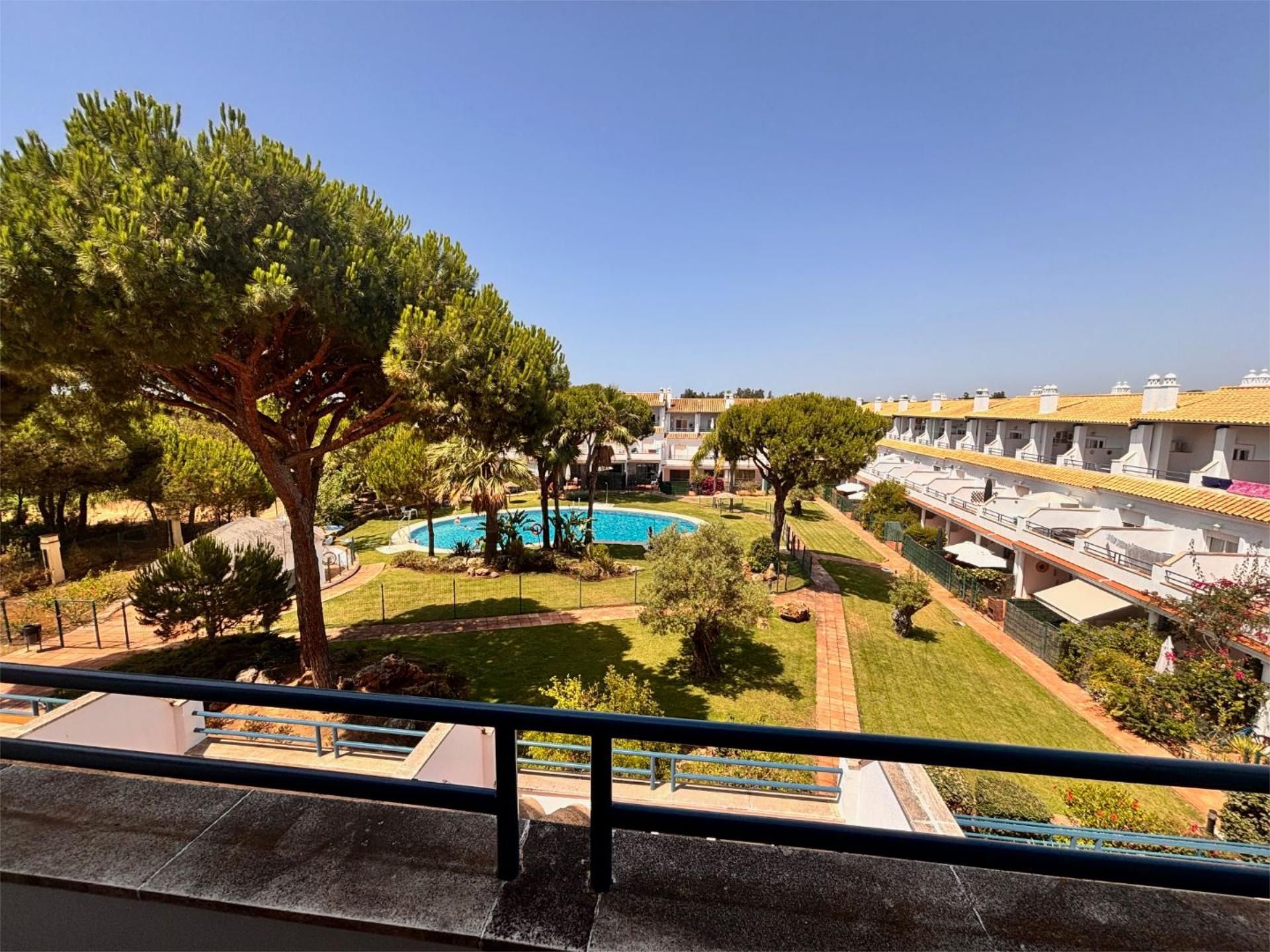 Garden of Flat to rent in El Portil  with Air Conditioner, Heating and Private garden