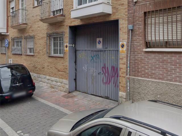 Garaje en Alquiler en Calle Sierra del Brezo, 46 en Casco Histórico de Vallecas