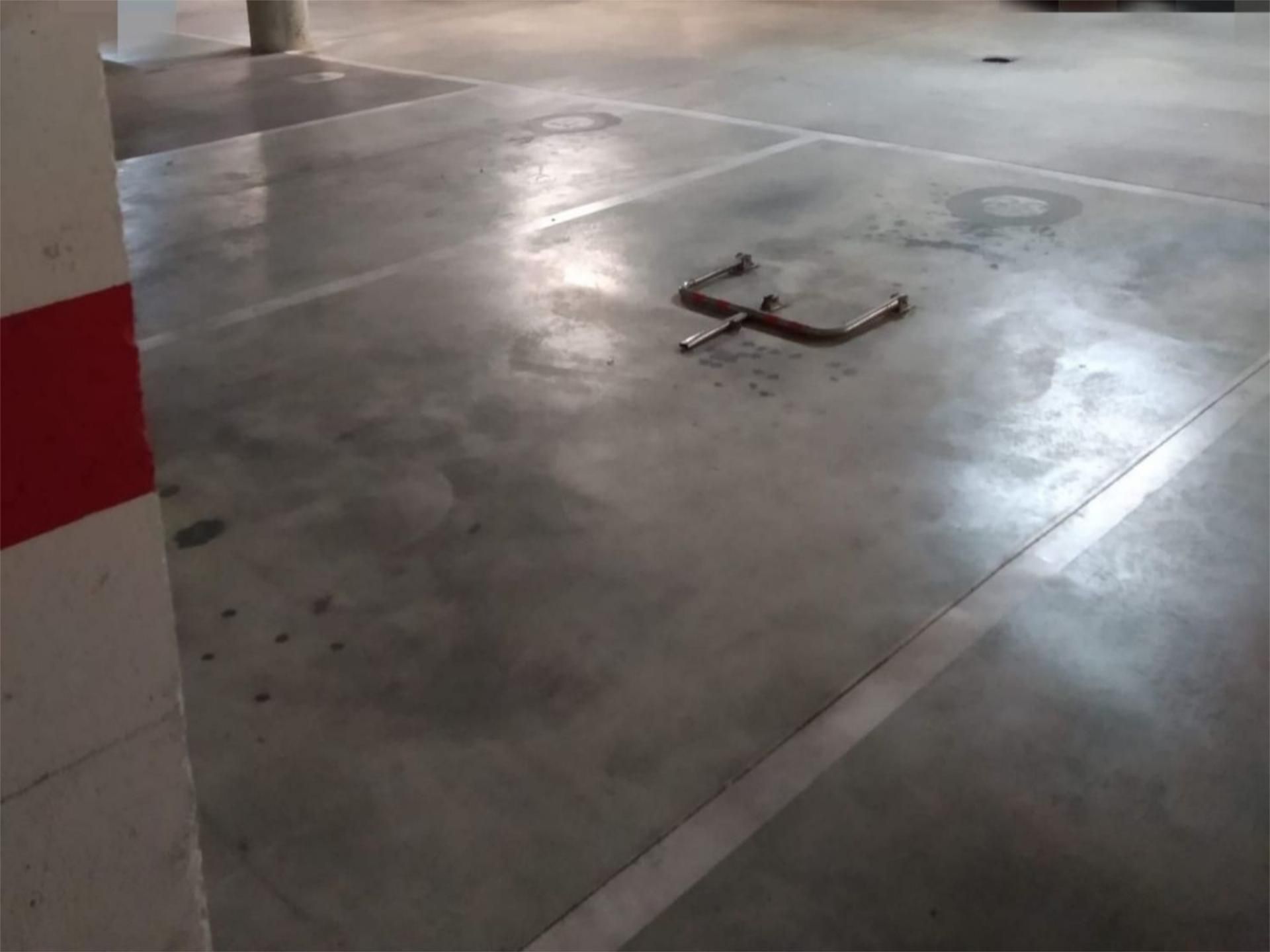 Aparcament de Garatge en venda en Mérida