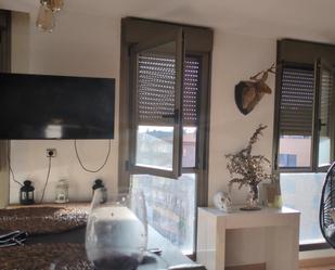 Living room of Flat to share in Ansoáin / Antsoain  with Heating, Parquet flooring and Storage room