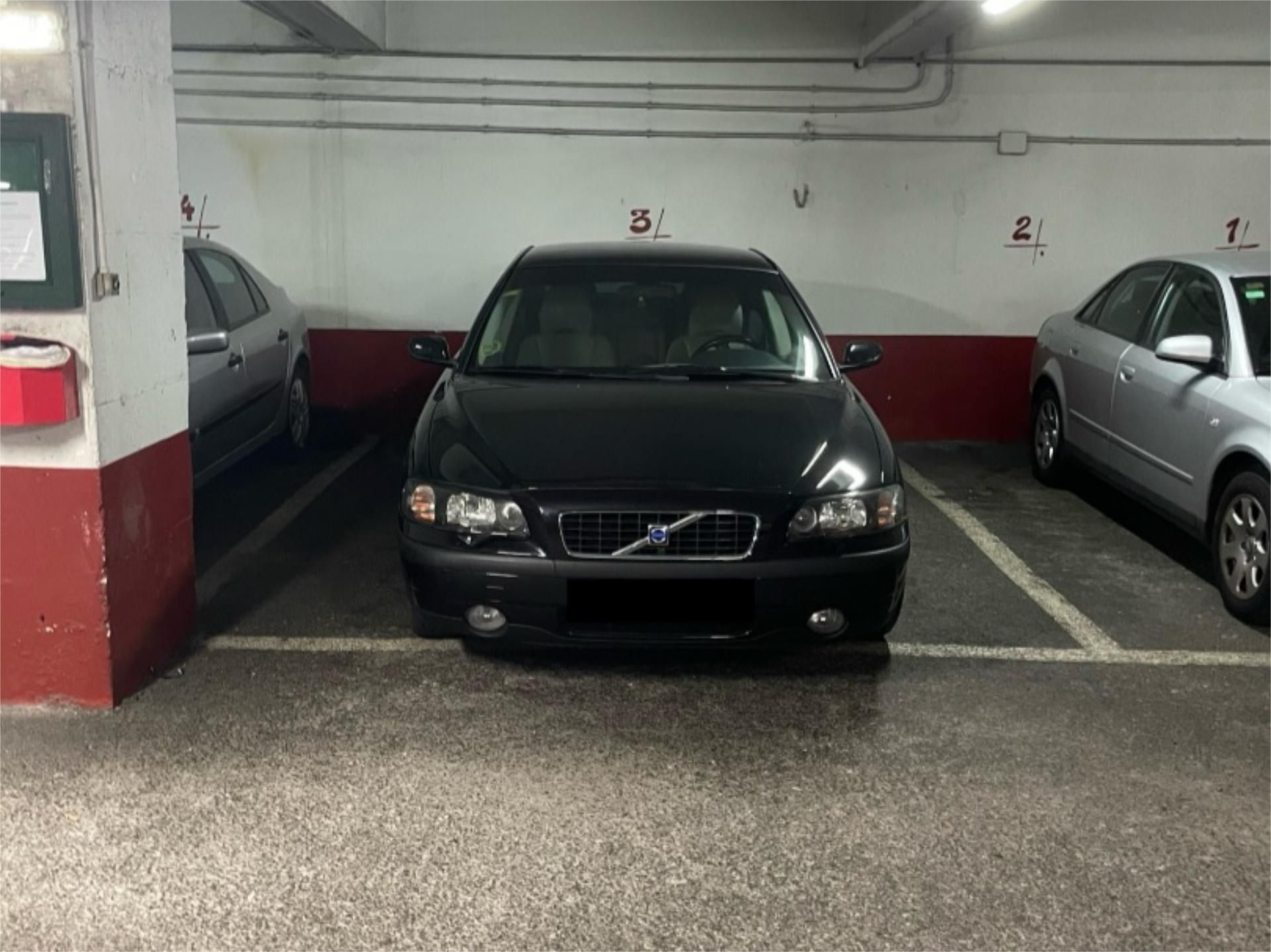 Aparcament de Garatge de lloguer en Gijón 
