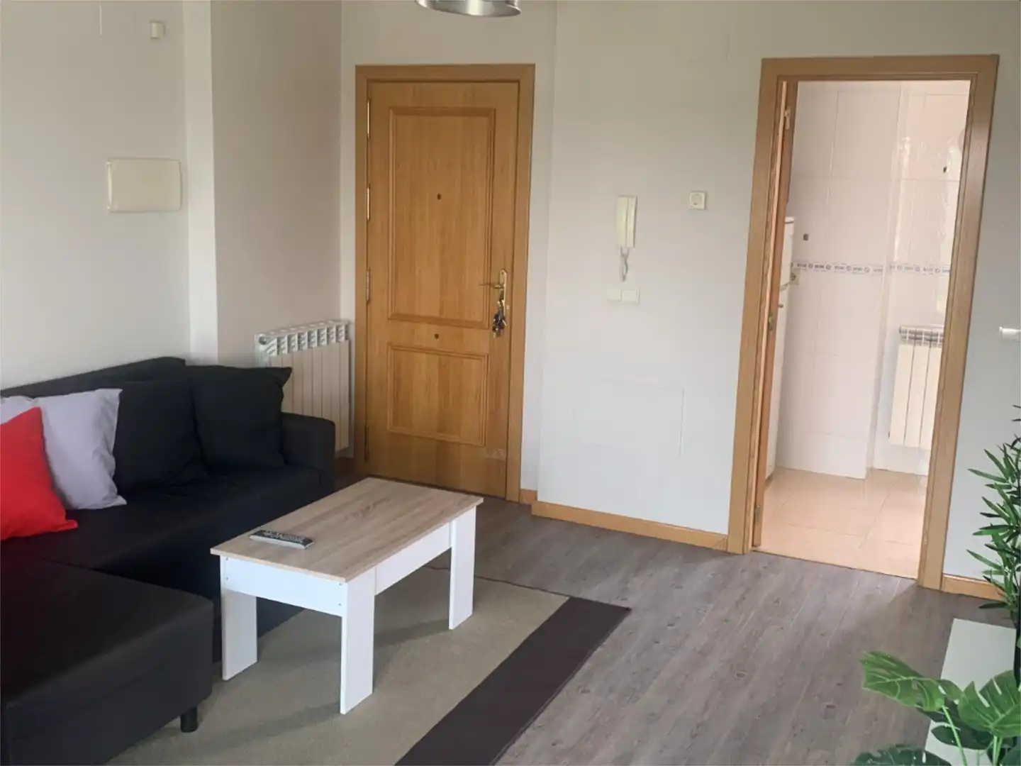 Àtic en venda a Zaratán Sala d'estar de Àtic en venda en Zaratán amb Calefacció, Parquet i Terrassa