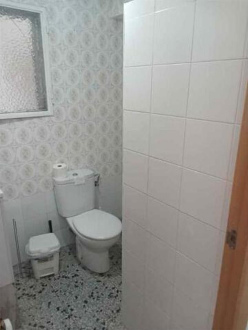 Bany de Apartament en venda en Sagunto / Sagunt amb Moblat