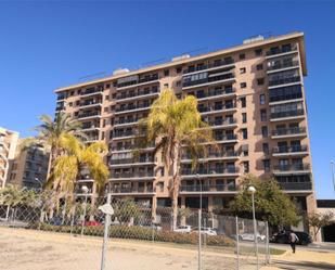 Vista exterior de Pis en venda en Alicante / Alacant amb Aire condicionat, Traster i Piscina