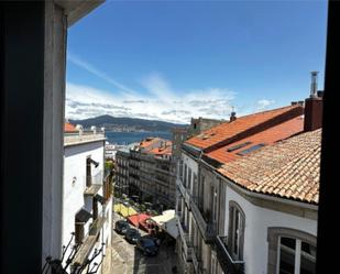 Exterior view of Flat to rent in Vigo   with Heating, Parquet flooring and Furnished