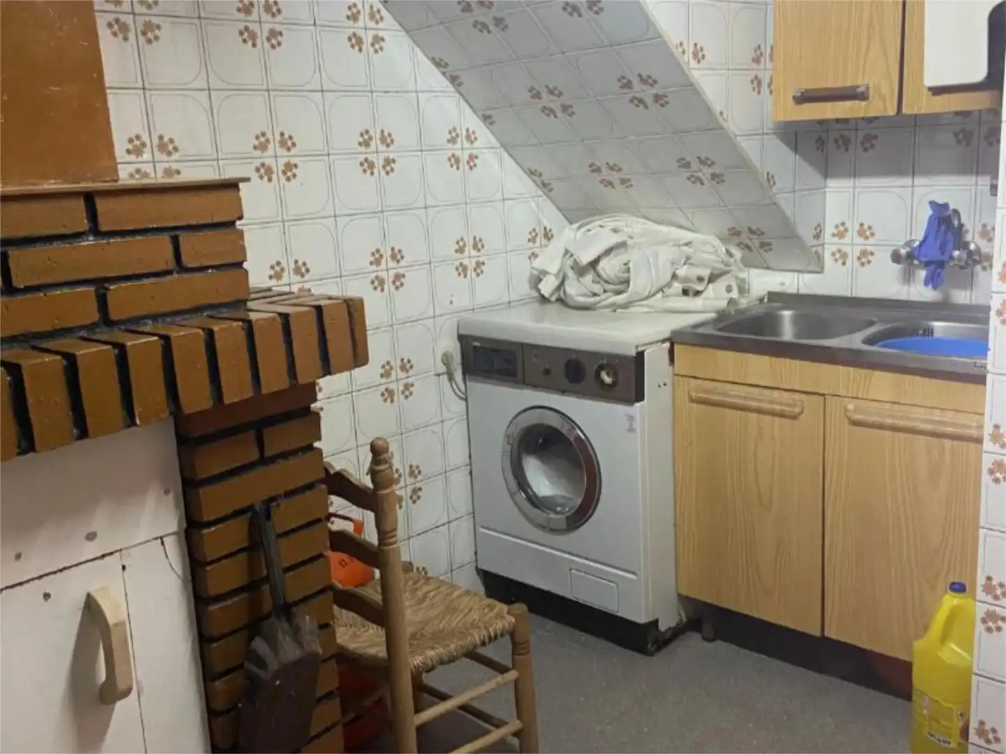 Wohnung zum Verkauf in Calle Fuente, 68, Villarino de los Aires Küche von Wohnung zum Verkauf in Villarino de los Aires mit Abstellraum
