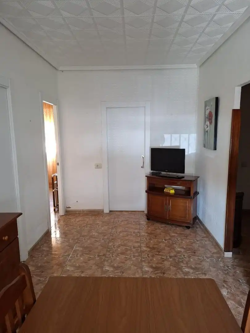 Erdgeschoss zur Miete in Carrer de Montanejos, 4, El Cabanyal - El Canyamelar Erdgeschoss zur Miete in Carrer de Montanejos, 4, El Cabanyal - El Canyamelar