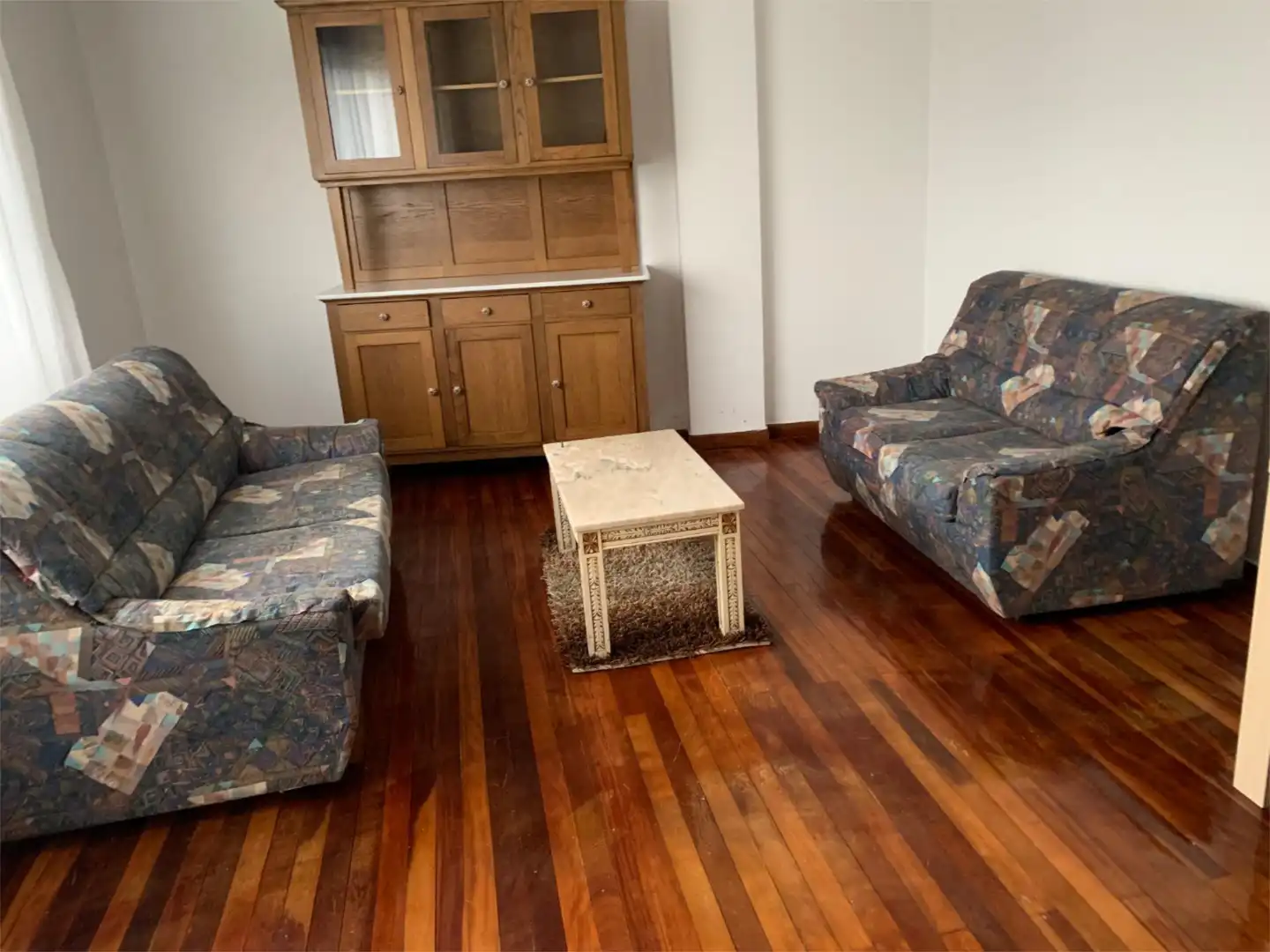 Piso en venta en LU-P-1809, 69, Chantada Sala de estar de Piso en venta en Chantada con Calefacción, Parquet y Terraza