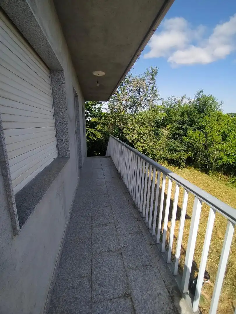Finca rústica en venta en Blanco Penelas, 16, Rairiz de Veiga Terraza de Finca rústica en venta en Rairiz de Veiga con Jardín privado y Parquet