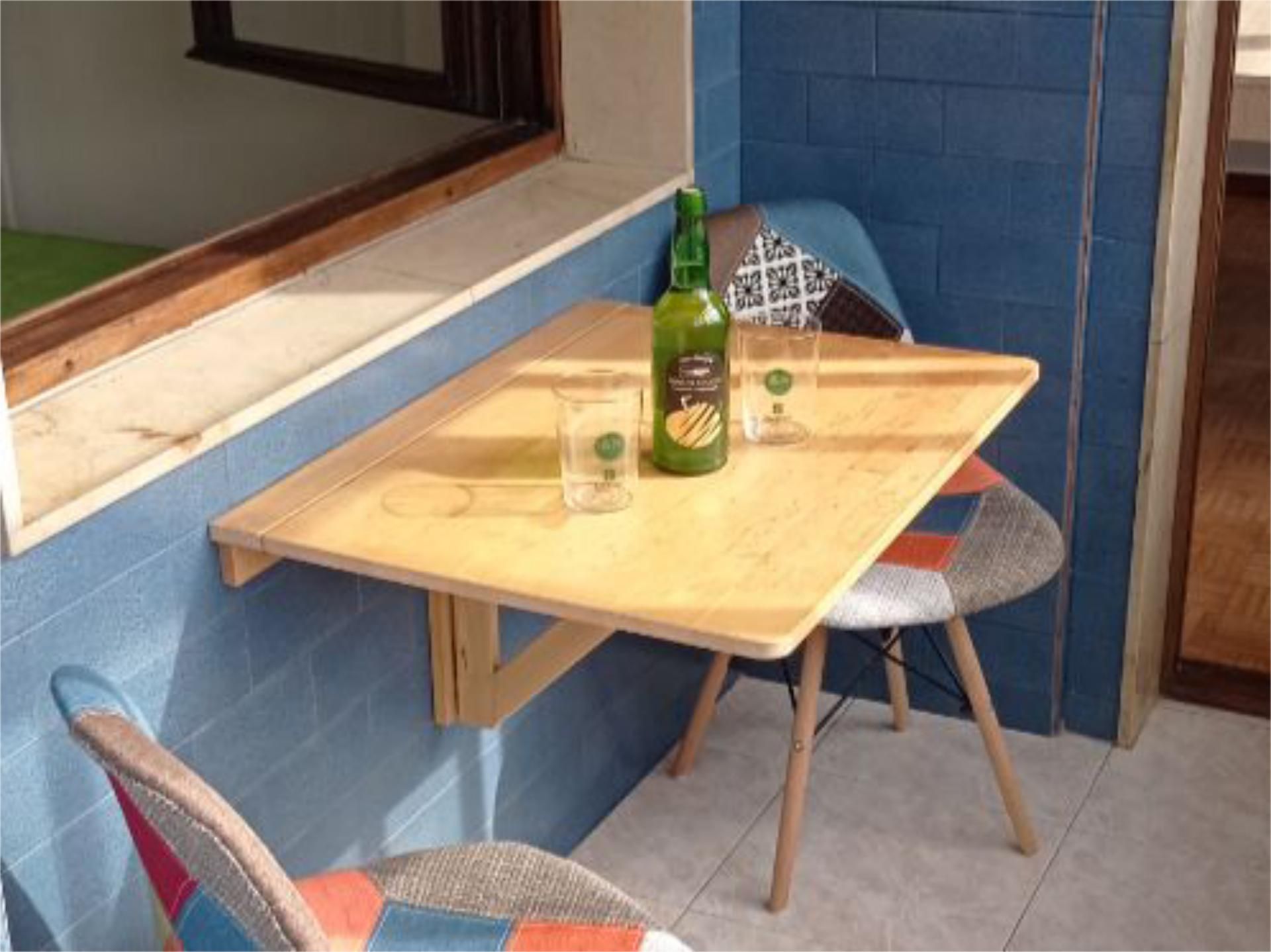 Terrassa de Pis de lloguer en Oviedo  amb Balcó