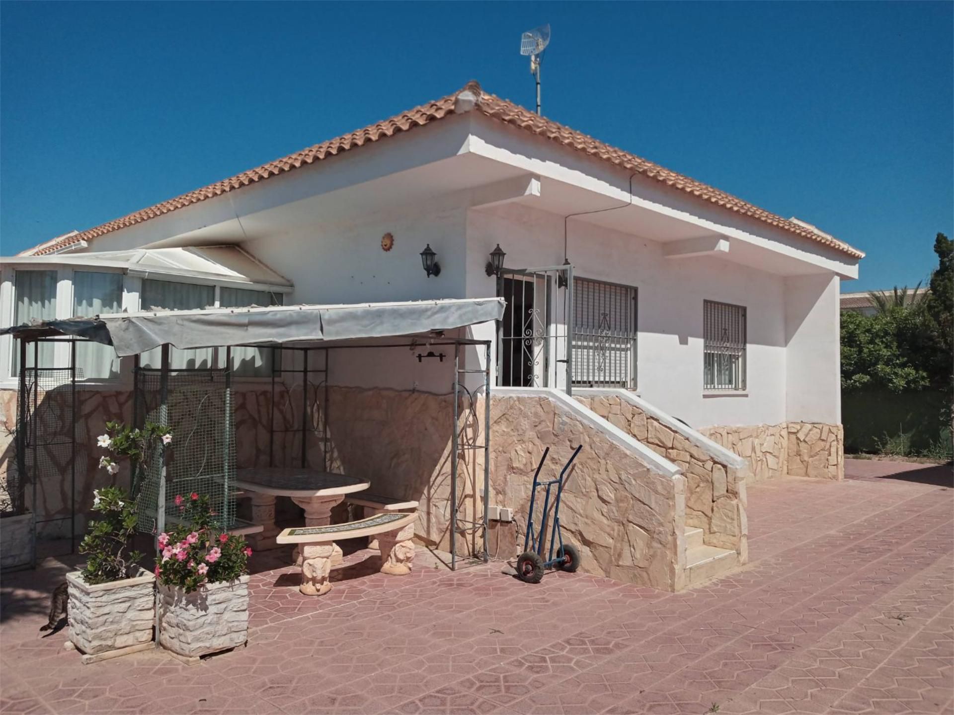 Exterior view of Flat for sale in Elche / Elx  with Air Conditioner, Heating and Private garden