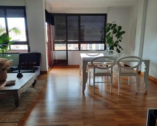 Sala d'estar de Pis de lloguer en Vila-real amb Aire condicionat, Parquet i Moblat