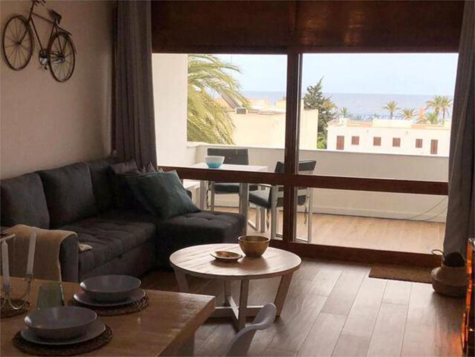 Living room of House or chalet for sale in Roquetas de Mar  with Heating, Private garden and Terrace