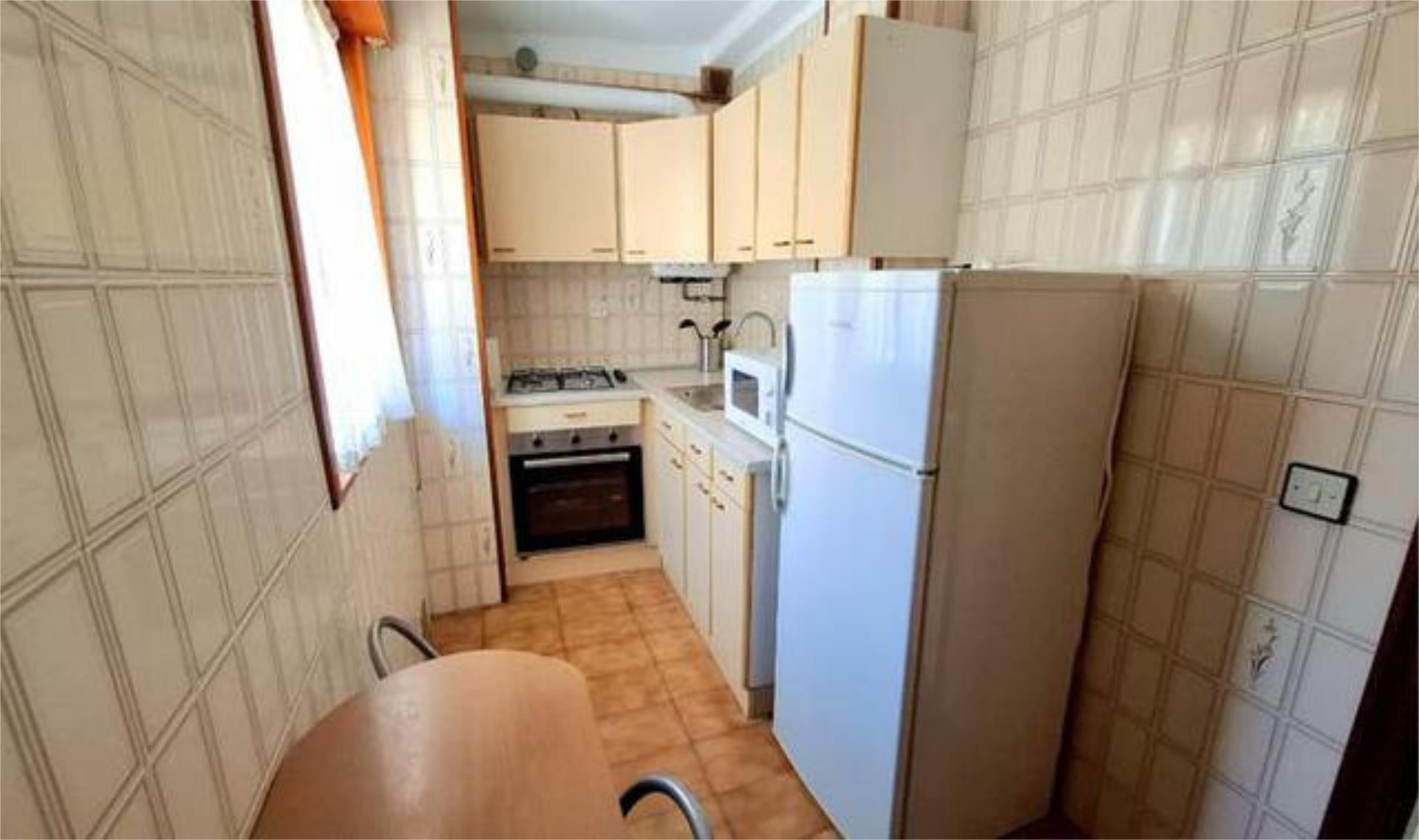 Küche von Wohnung miete in Allande mit Heizung und Möbliert