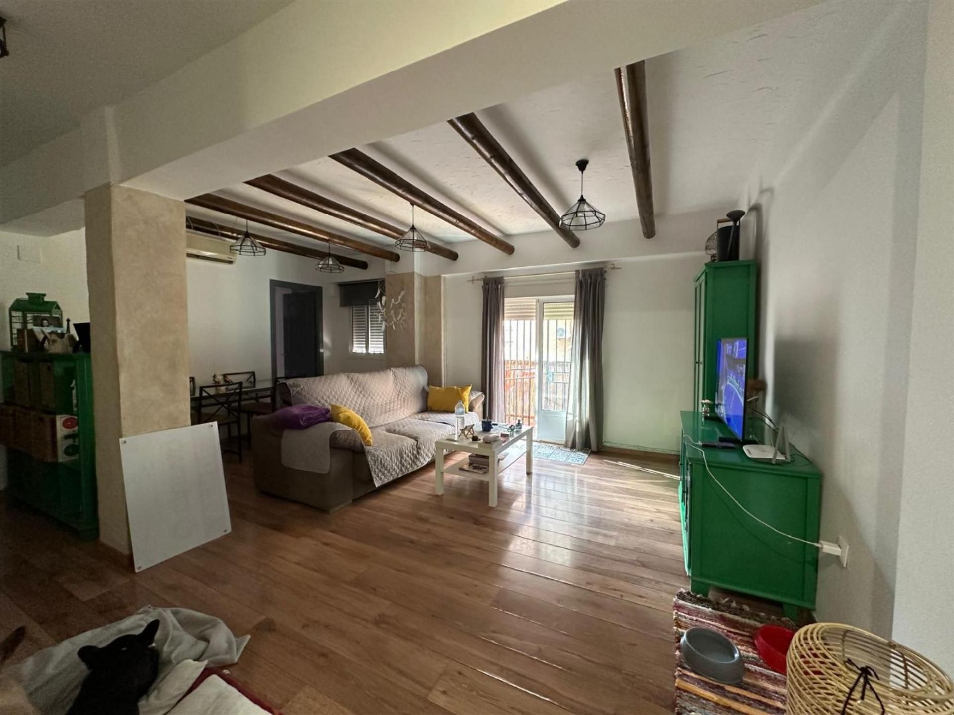 Sala d'estar de Pis de lloguer en Marchena amb Aire condicionat, Calefacció i Terrassa