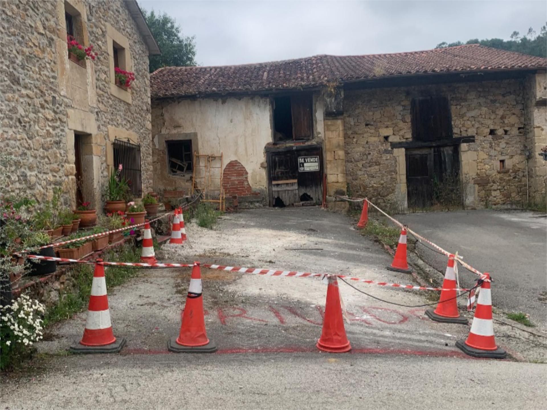 Vista exterior de Casa adosada en venda en Valdáliga
