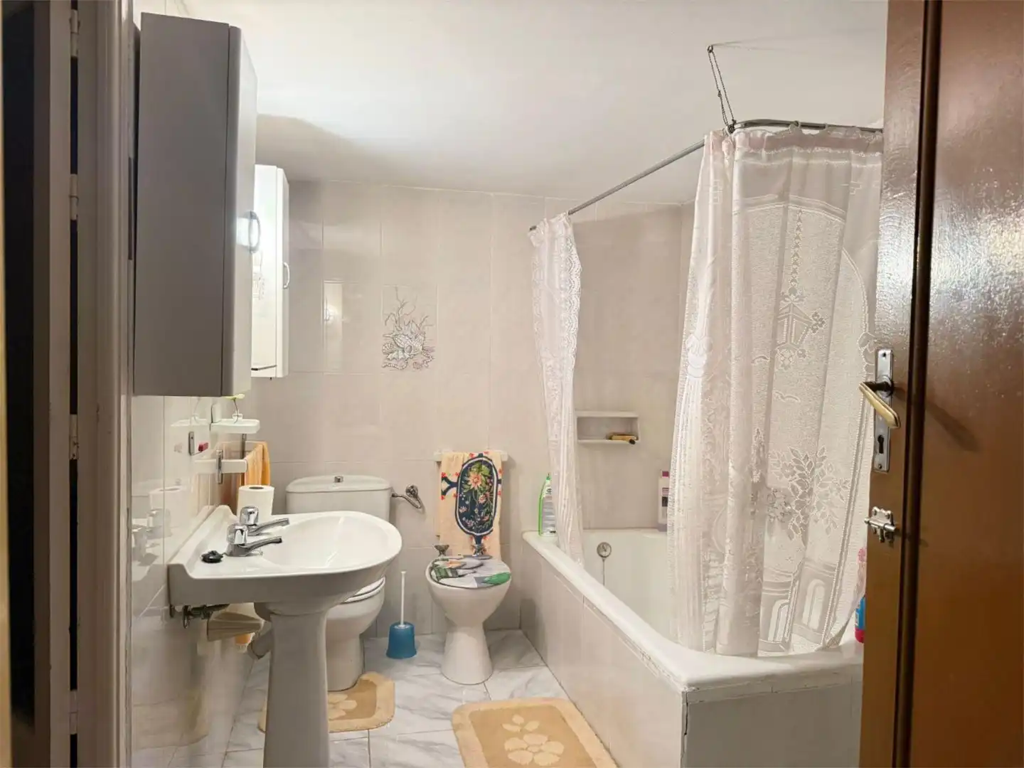 Detached homes for sale in Calle Pérez Galdós, 72, Torrenueva Bathroom of Detached homes for sale in Torrenueva with Furnished and Balcony