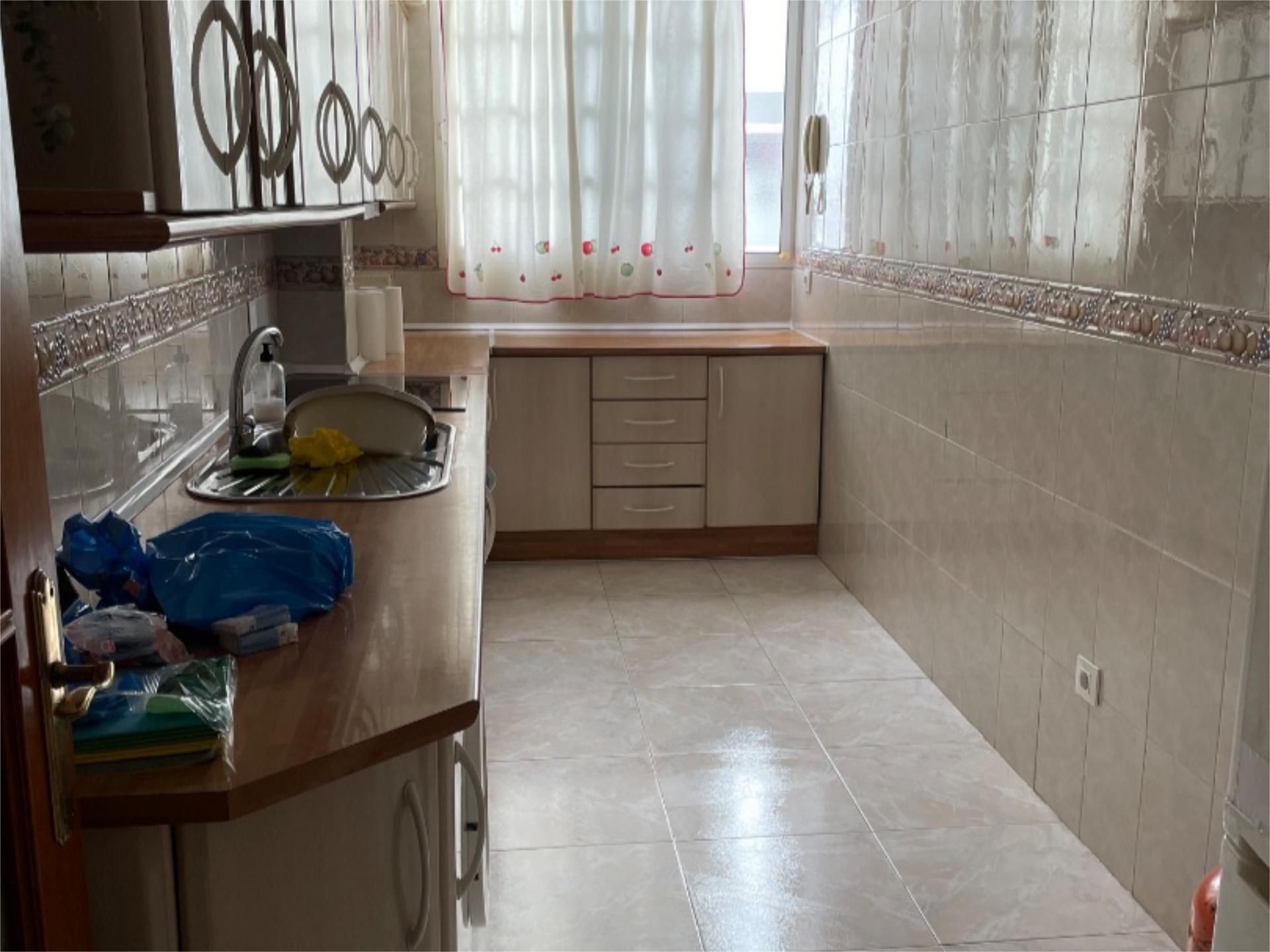 Cuina de Pis en venda en San Fernando amb Moblat