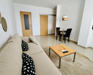 Sala d'estar de Pis de lloguer en Churriana de la Vega amb Aire condicionat, Calefacció i Parquet