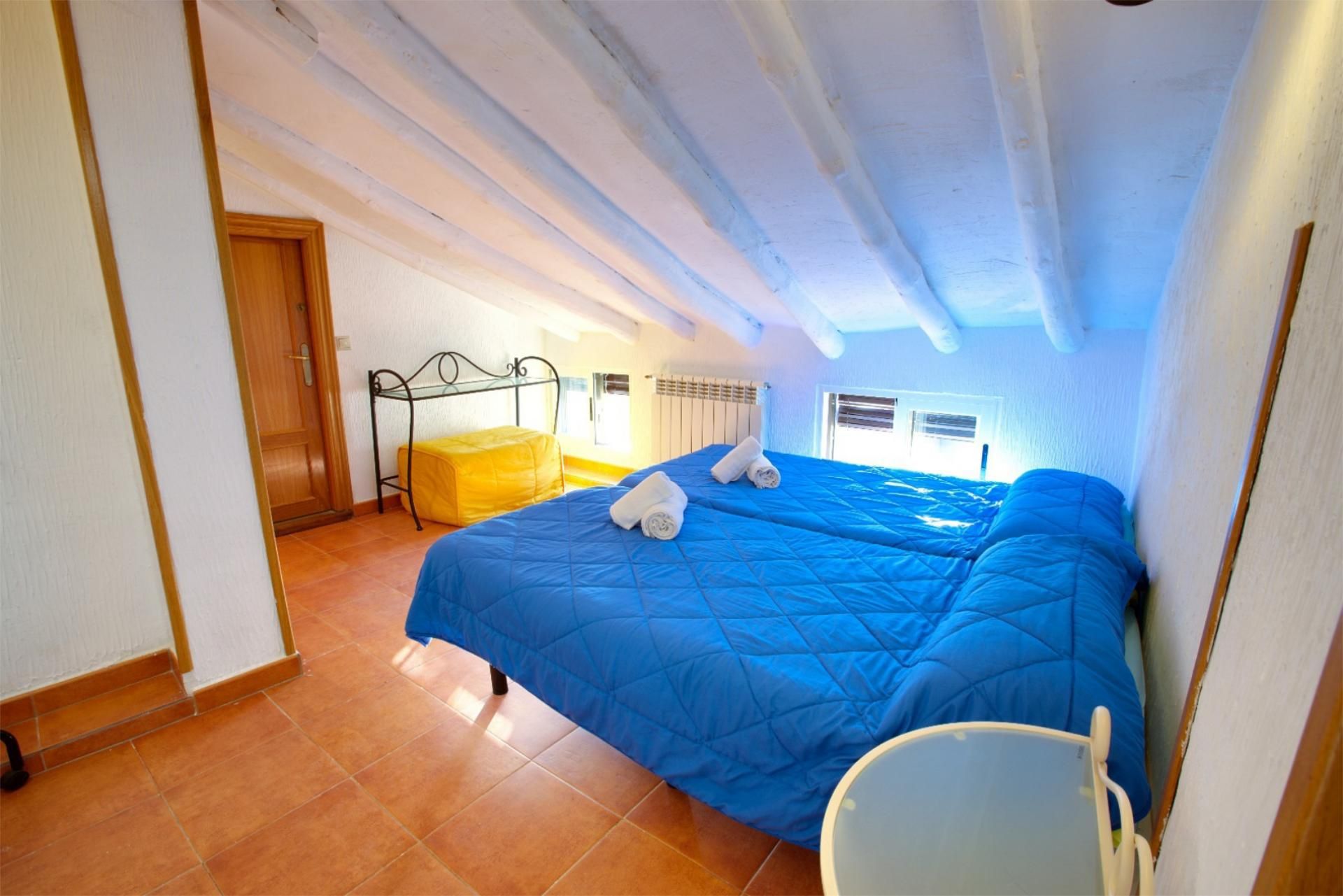 Bedroom of Single-family semi-detached for sale in Cuenca Capital  with Air Conditioner