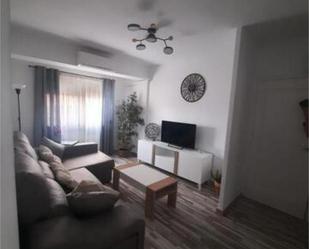 Sala d'estar de Pis de lloguer en Mérida amb Moblat