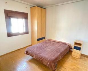 Bedroom of House or chalet to share in Azagra