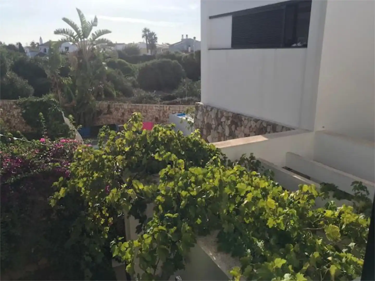 Wohnung zum Verkauf in Avinguda de sa Bassa, Cala Blanca Garten von Wohnung zum Verkauf in Ciutadella de Menorca mit Klimaanlage, Heizung und Privatgarten