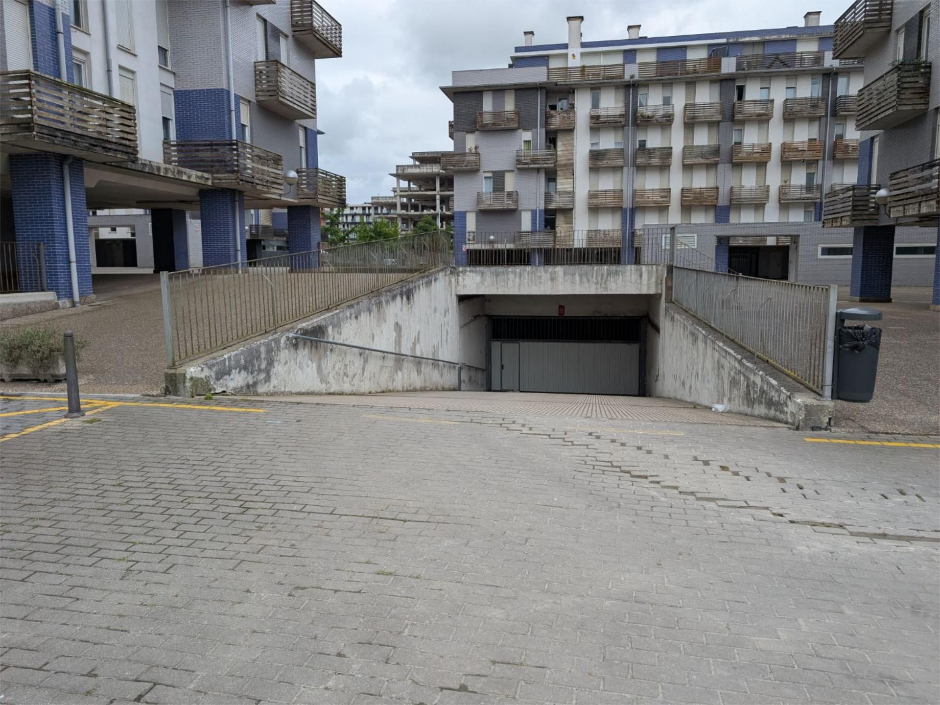 Aparcament de Garatge de lloguer en Santa Cruz de Bezana