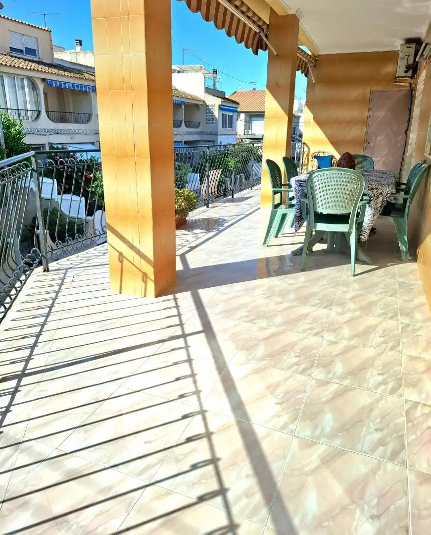 Wohnung zur Miete in Calle Cabo de San Antonio, 9, Los Cuarteros