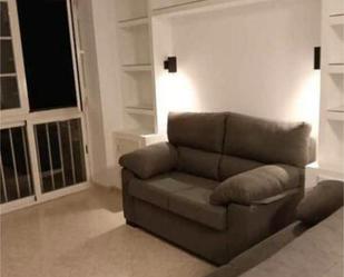 Living room of Flat to rent in  Granada Capital  with Heating and Furnished