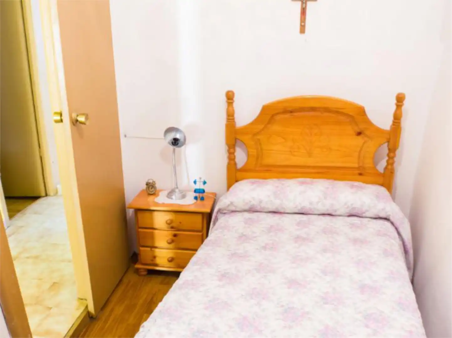 Bedroom of Flat for sale in Puente de Domingo Flórez  with Heating, Furnished and Balcony