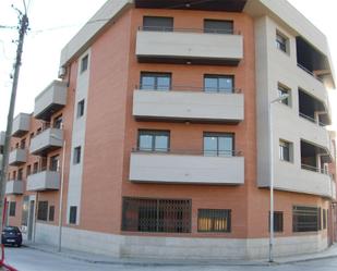 Vista exterior de Pis de lloguer en Bell-lloc d'Urgell amb Calefacció, Parquet i Traster