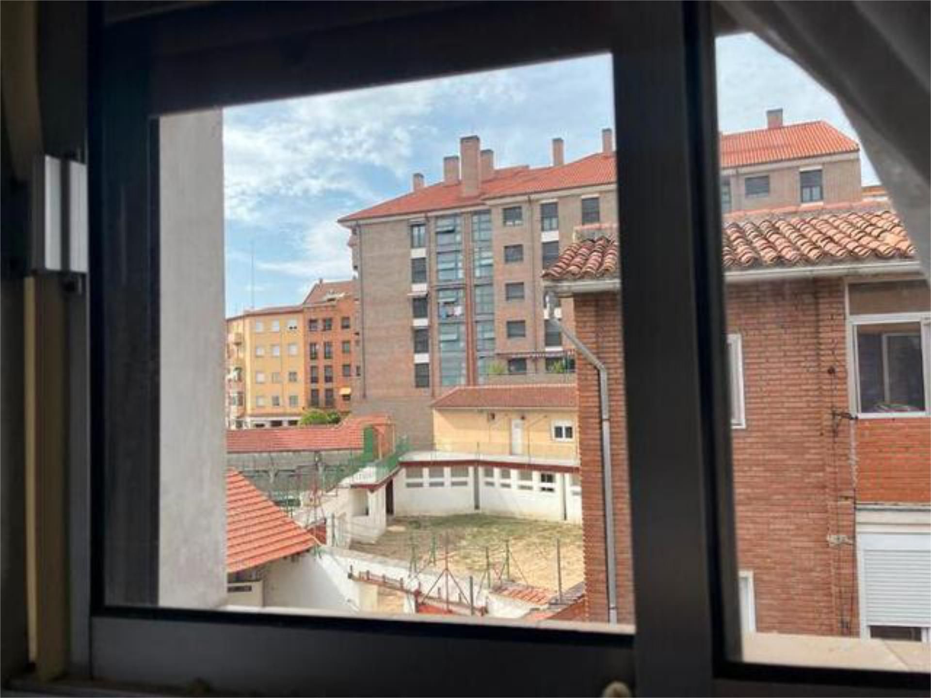 Exterior view of Apartment for sale in Valladolid Capital