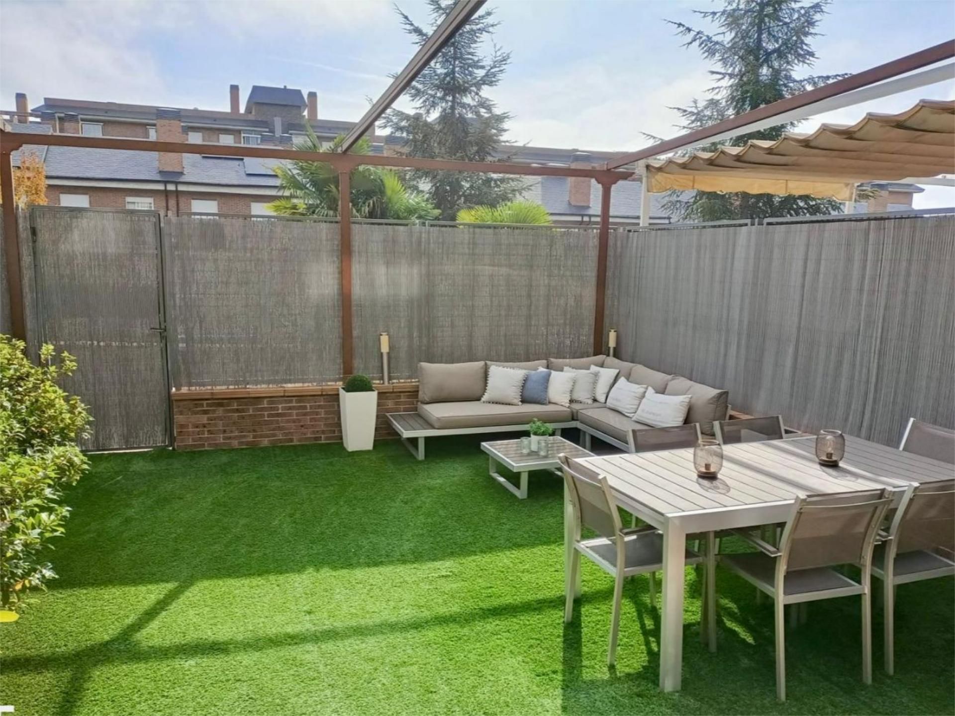 Terrace of House or chalet for sale in San Sebastián de los Reyes  with Air Conditioner, Heating and Private garden