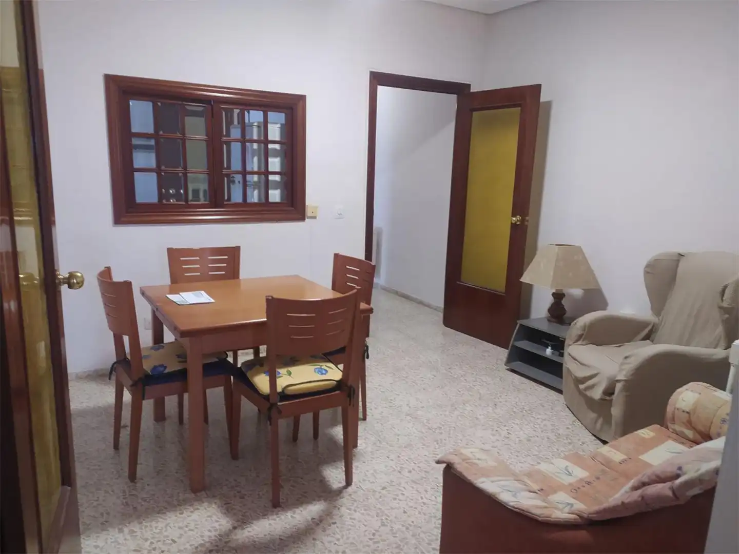 Flat for rent in Avenida de la Reina Mercedes, 19, Sector Sur - La Palmera - Reina Mercedes