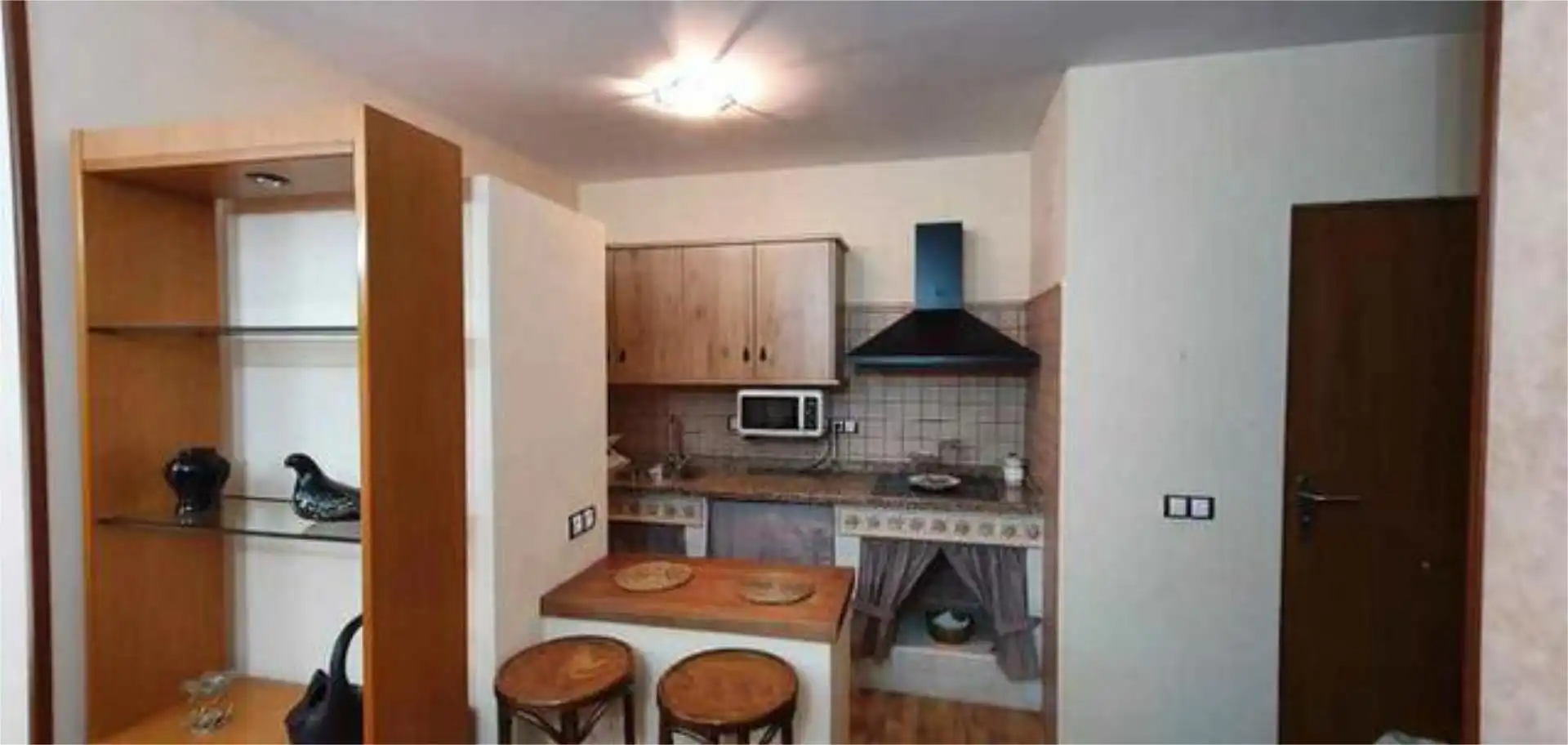 Apartamento en venta en La Puerta de Segura Cocina de Apartamento en venta en La Puerta de Segura con Calefacción y Amueblado