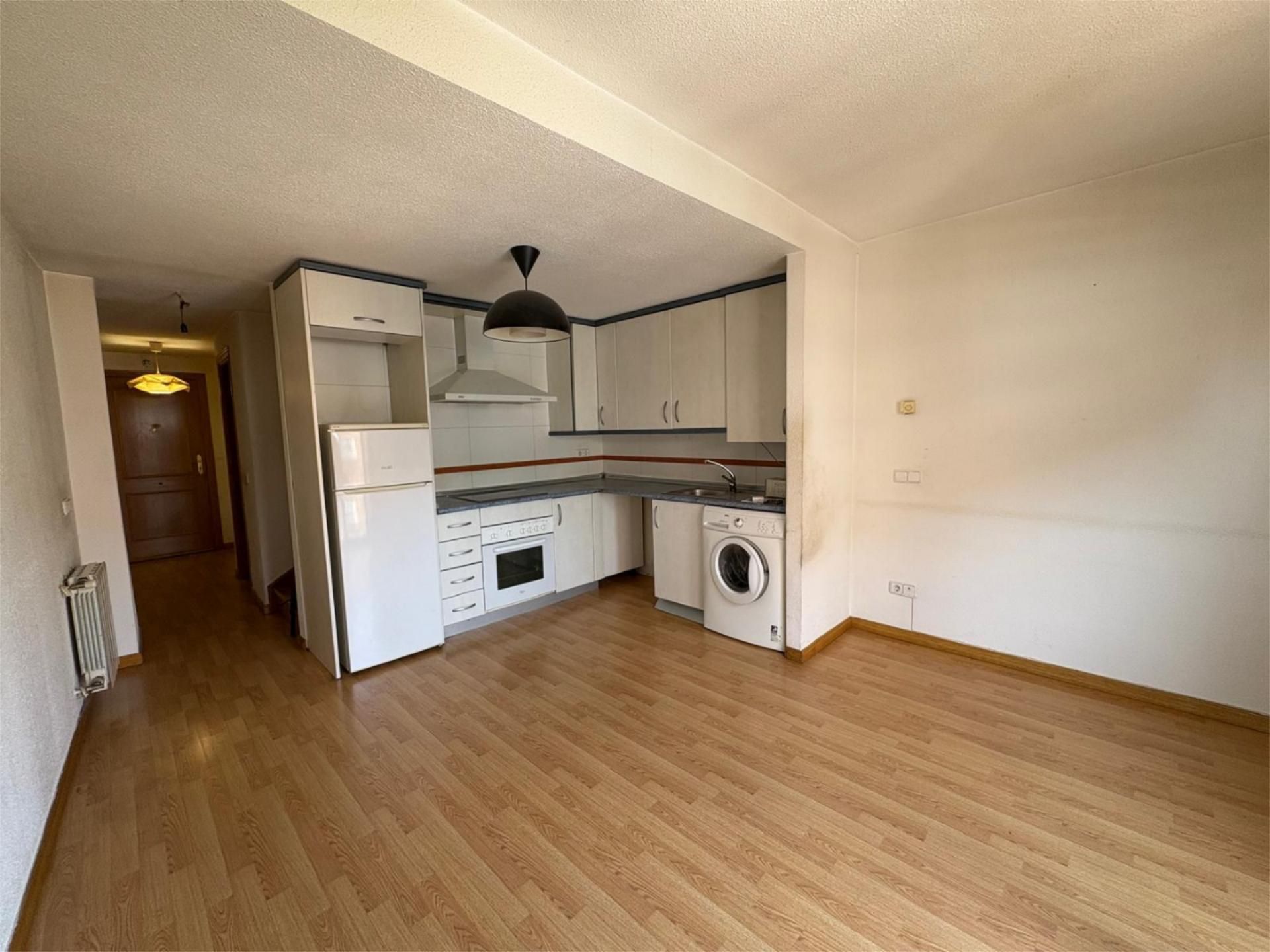 Kitchen of Duplex for sale in Torrejón de Ardoz  with Parquet flooring, Terrace and Oven