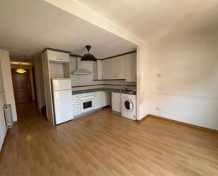 Kitchen of Duplex for sale in Torrejón de Ardoz  with Parquet flooring, Terrace and Oven
