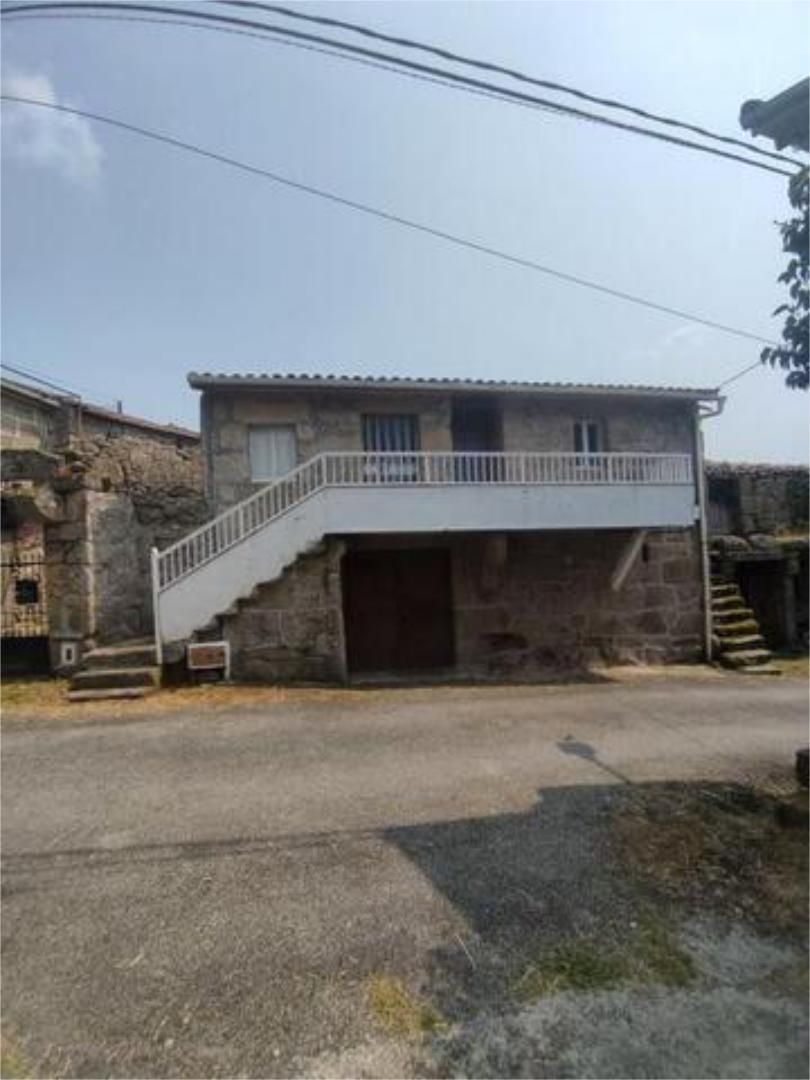 Vista exterior de Casa o xalet en venda en Baños de Molgas amb Terrassa