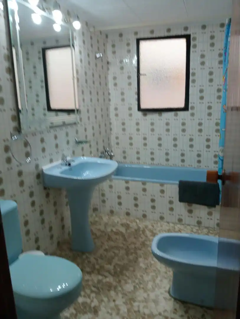 Habitación en Calle Méndez Núñez, 7, Camino de Ronda Habitación en Calle Méndez Núñez, 7, Camino de Ronda