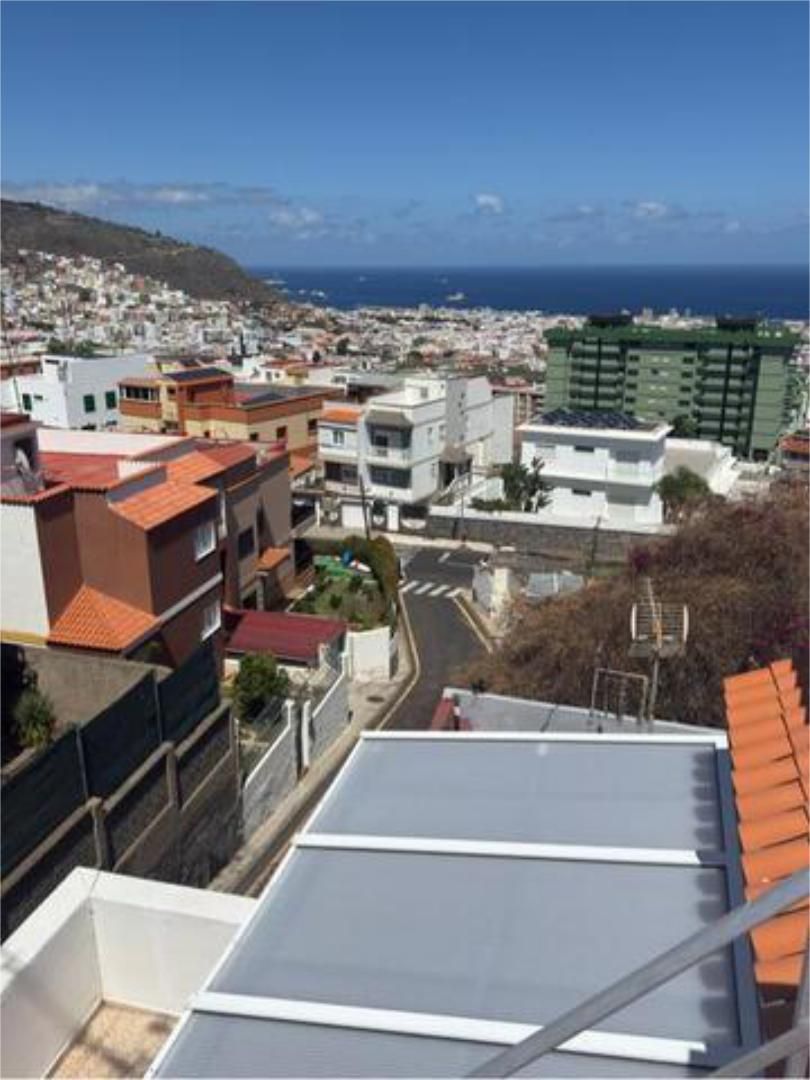 Exterior view of Attic to rent in  Santa Cruz de Tenerife Capital  with Terrace