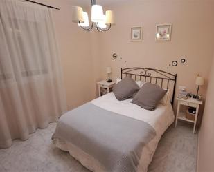 Dormitori de Pis de lloguer en Puerto Real amb Jardí privat, Terrassa i Traster