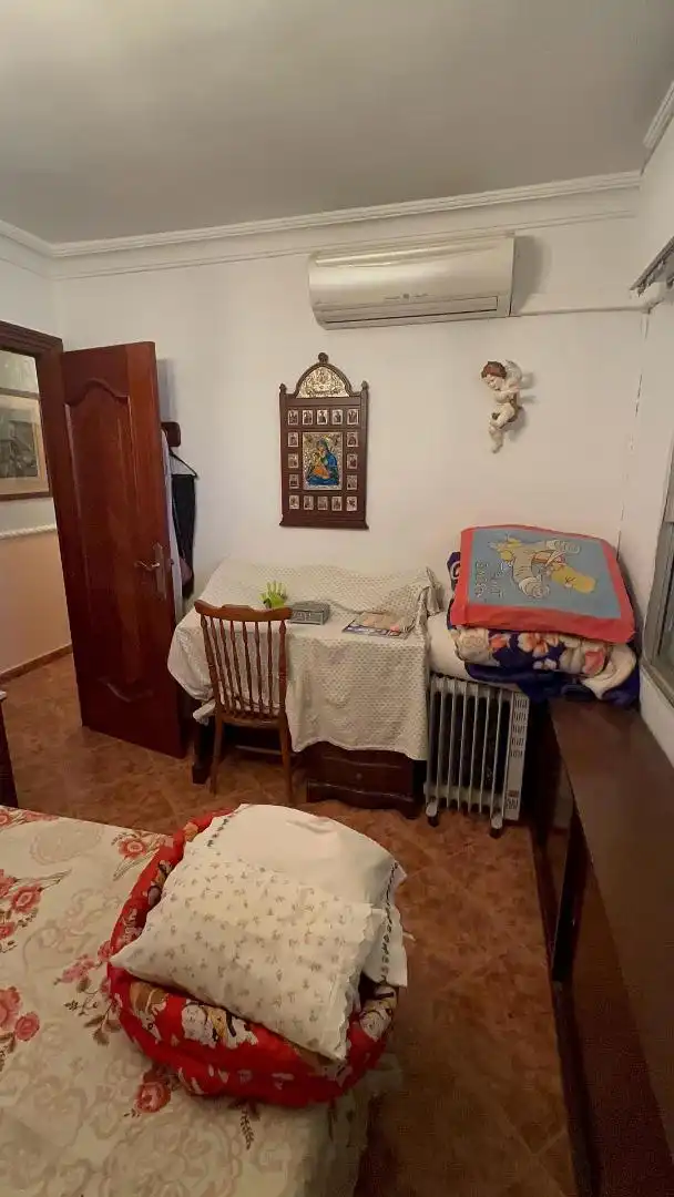 Dormitori de Pis en venda en Huelva amb Aire condicionat, Calefacció i Terrassa