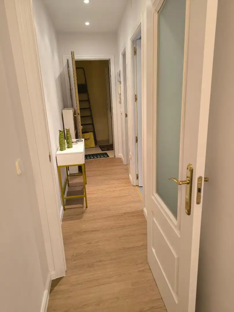Wohnung zur Miete in Calle de la Montera, Sol