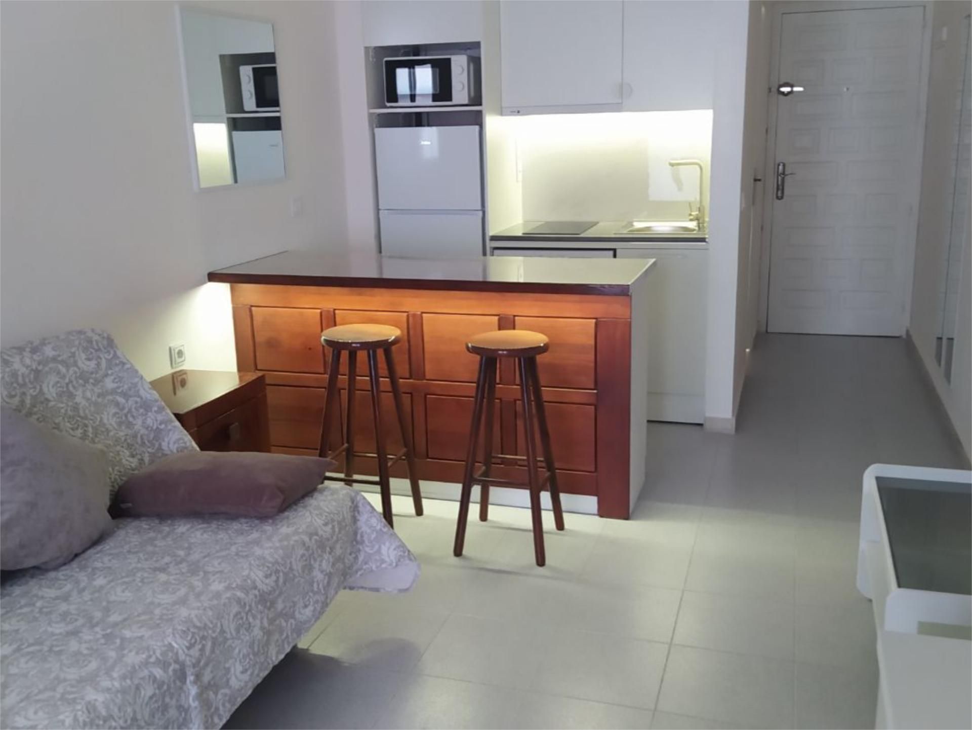 Kitchen of Study to rent in Torrevieja  with Air Conditioner and Terrace