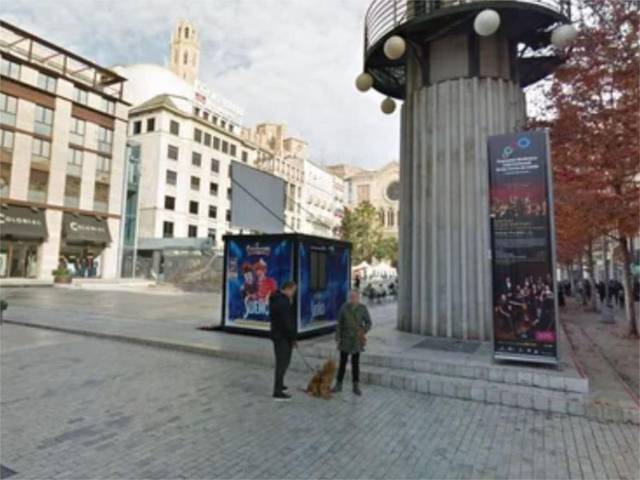 Garaje en Alquiler en Plaça de Sant Joan, 8 en Centre Històric