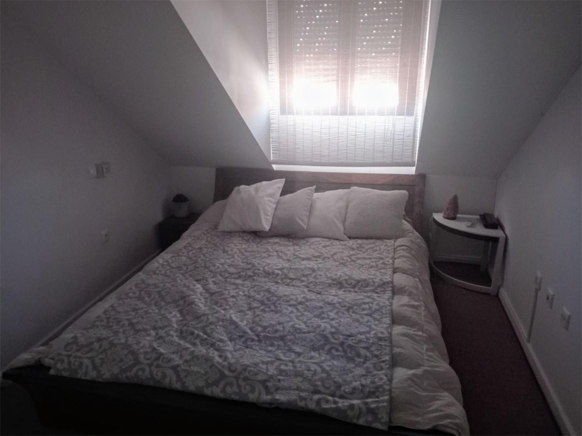 Bedroom of Flat for sale in Fuensaldaña  with Air Conditioner, Heating and Parquet flooring