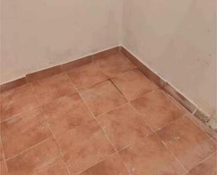 Bany de Traster de lloguer en La Puebla de Alfindén