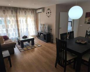 Dormitori de Apartament de lloguer en Mérida amb Terrassa